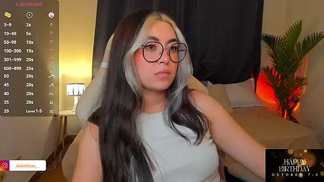 dakottaa_