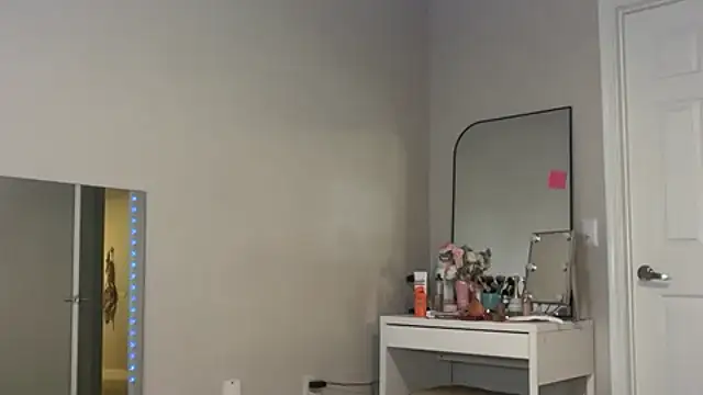Yourgirlclaire