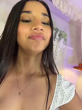 AlessiaVallmont - Control my LUSH 5 mins while fucking