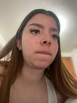 Cloew_Marz - Show and oil + Fingers in pussy