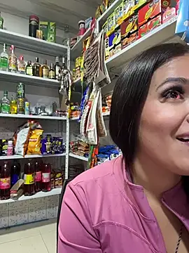 Sara_fun - I show my boobs to a stranger