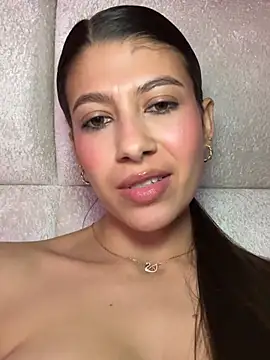 Lenapink19 - Show tits and rub pussy