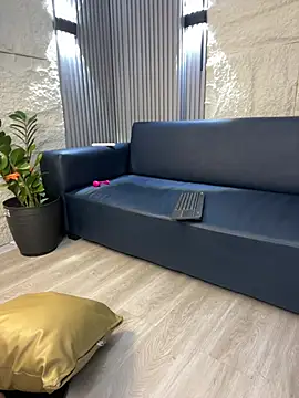 MiaAndrade - Ride dildo + Control 1mnits 🥵🔥