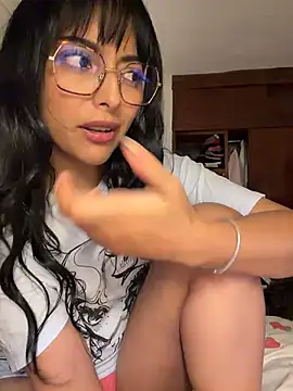 Kaithra - oil boobs