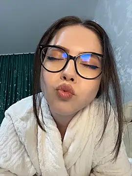 KaylaLewyss - Tease My Pussy With Fingers+🎁