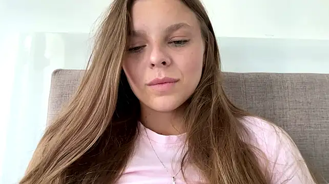AmieLendor - Video fucking my pussy dildo in PM