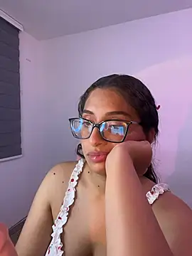 Maria_stevens_s - OIL ON MY TITS AND ASS