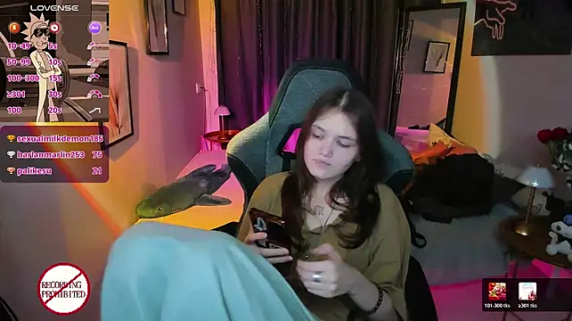 Dilara_xBaby - tease panty!
