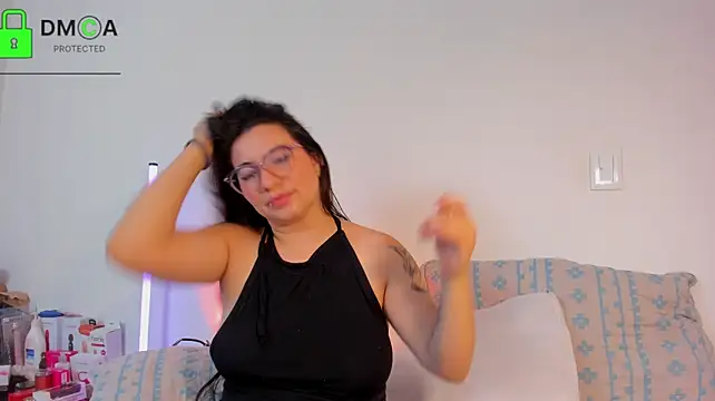 Kathryn07 - Take control me toy and make me moan🦋