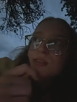 Evelunnyy - GET IN FREEZING COLD WATER NUDE!