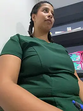 Chloefixxx - FINGERING INTO MY PANTS