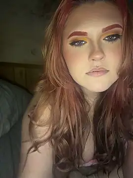 Babyizzie - Fully nude!!