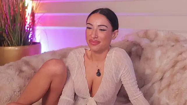 Anais_Bloom - Pussy Fingerin & Clit Rub🤗