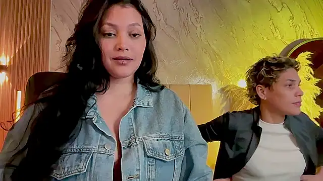 MarcellaGriffin - Show Lesbian // Lick Pussy