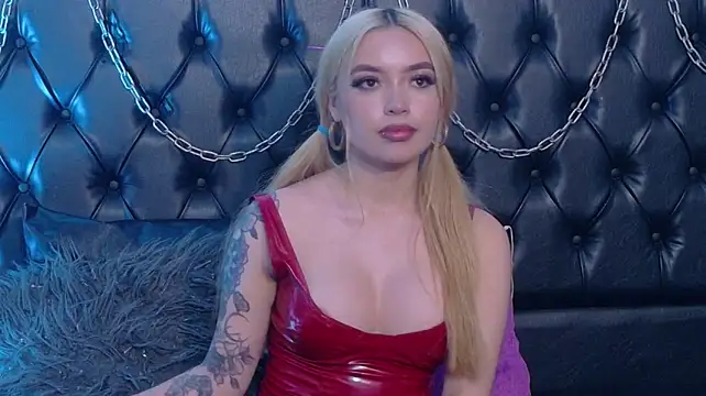 BellaRubio - Topless + Control Gemini X 2min