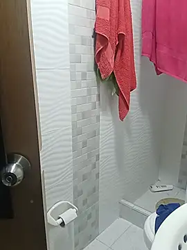 _Angelinaandrade_ - Remove bra