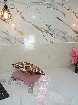 Jaz_higglins - 🦋FOAM SHOW🦋
