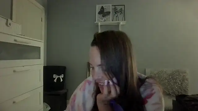BritishMilfFrankyX