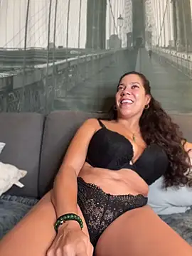 Bigbuttbrooklynn - Happy fucking hump day !!!