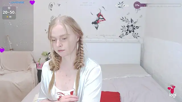 Alice_de - Doggy + spank ass 5x