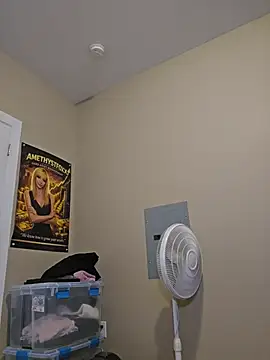 AmethystFoxx - Ride XXL alien dildo in ass