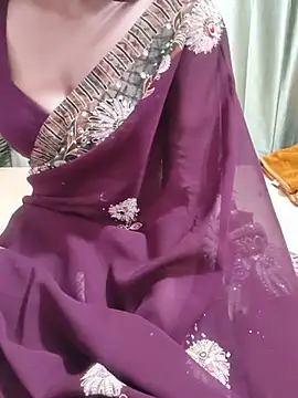 Shalu_G - Boobs aoil show