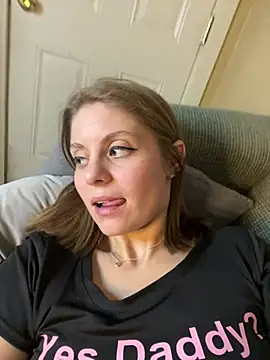 KatelynBabbyy - FULLY NAKED IN PUBLIC