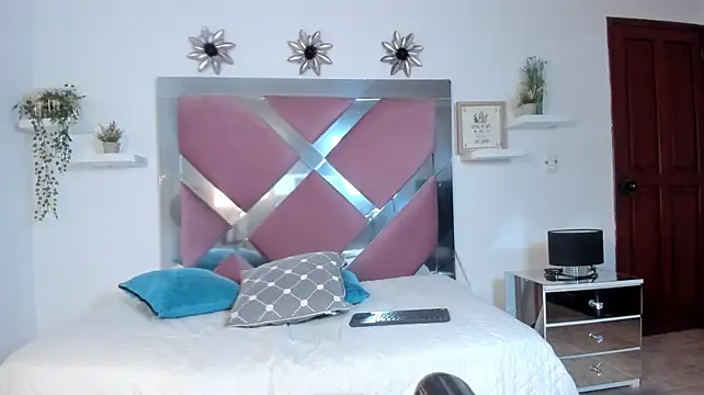 Ariana_rousee - 💎 Naked and sexy dance 💎