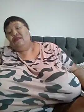 Nancy111 - Make Me cum and squit in my toy