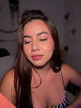 Zarahs_Blare1 - FUCK ME SO HARD IN DOGGY😈😈😈