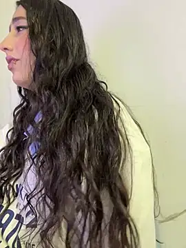 Hector_and_aleja - Finger in my pussy