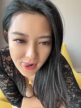Yueyue181 - 姨妈期间下面的菜单不露不插哦