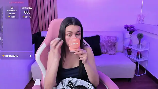 EmmaMyers1