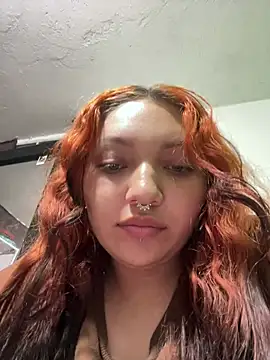 Zaiky_Noiry - Show boobs, pinching nipples, oil them
