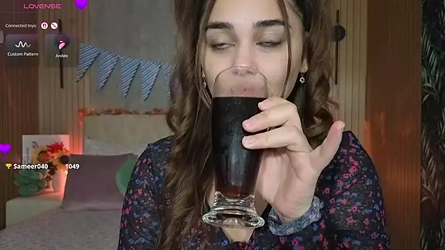 KatarinaHeaven - bra off