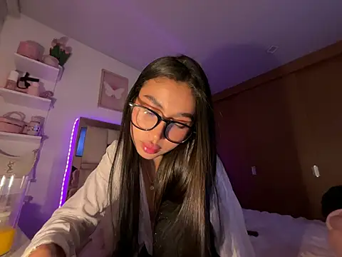 maddy_bronw_