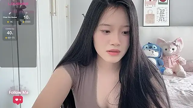 --bee-- - 低头冰淇淋 抬头好心情（丝袜美腿诱惑）