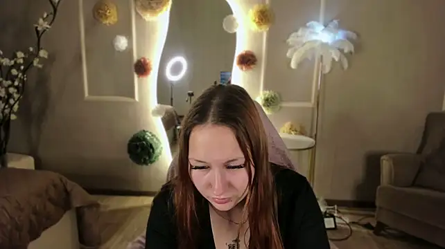 Ophelia_Vex - Squeeze boobies close to cam