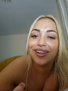 ArabellaLuxx - suck toy