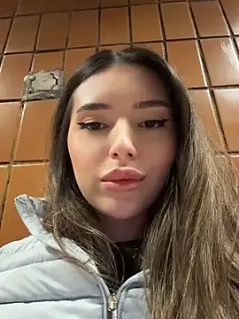 MillieDixon - Boobs show