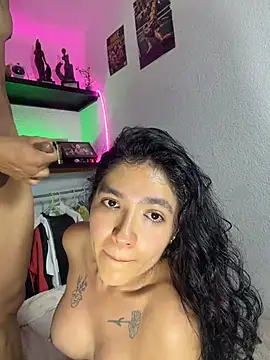 EliaOcasio - Hot twerking