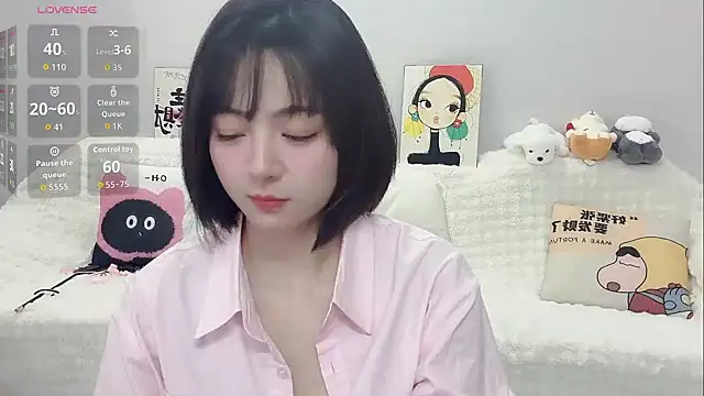 Lucy-8 - 性感内衣3分钟+2分钟控制