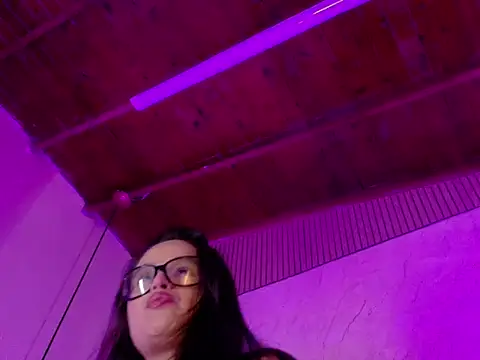 Jennifer_Vega1 - tie tits more drops milk