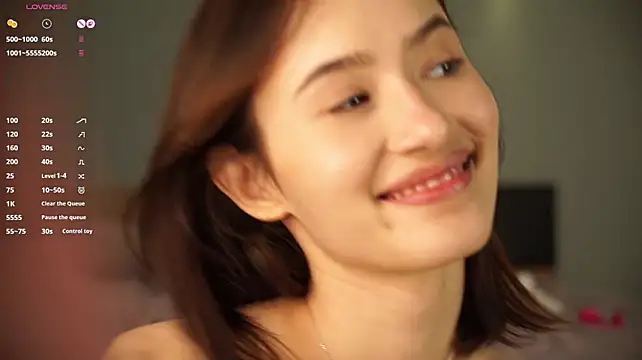 Chee_cha - moving dildo in ass + domi in pussy