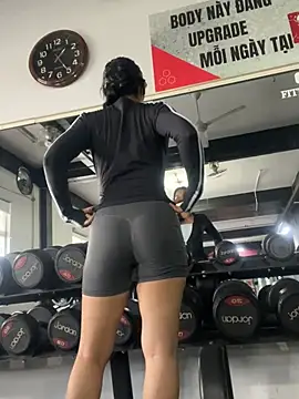 HoneyNana2000 - Take off bara on the bus. Cởi áo zú🫣💦