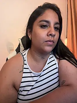 Liith - suck on my sweet tits