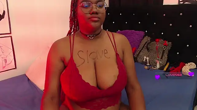 Rosebeckersx - Spank tits wooden paddle x 100🤚🏾🔥