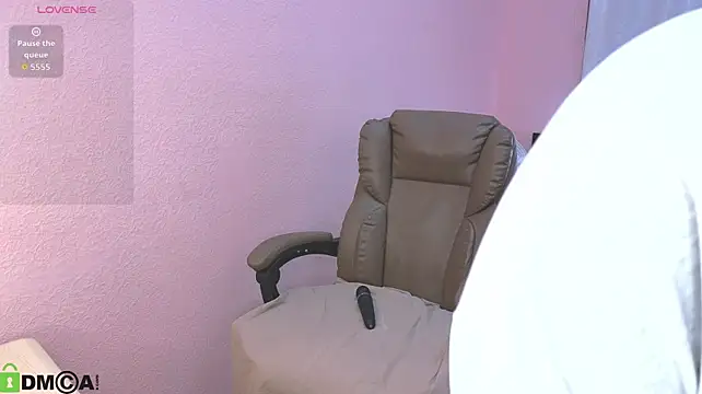 Ammy_Soon - Eye contact