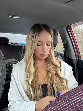 StasyWood - Show dildo🤤