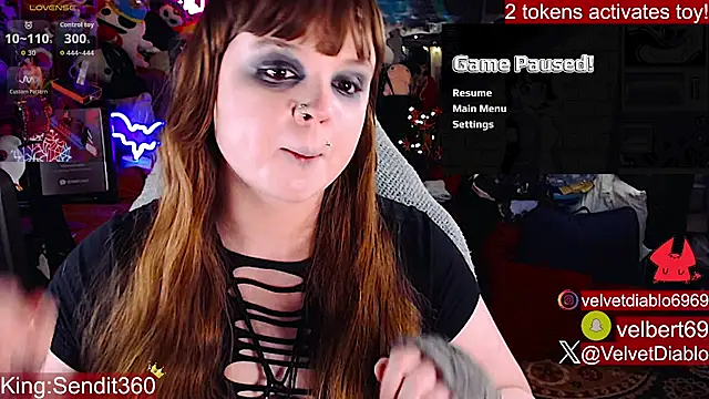 VelvetDiablo - butt plug and ass worship